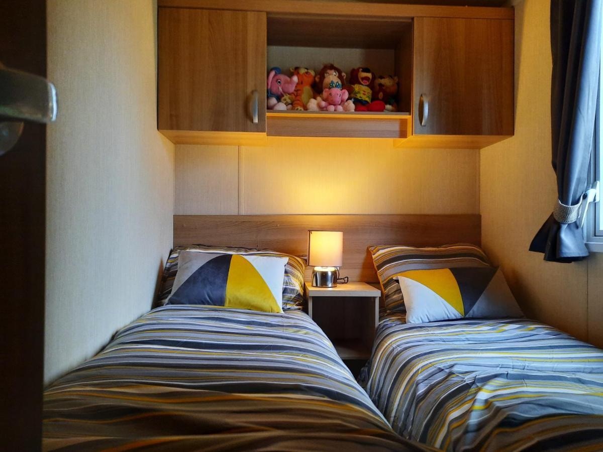 Cheswick  Haggerston Castle 3 Bedroom Deluxe Holiday Home מראה חיצוני תמונה