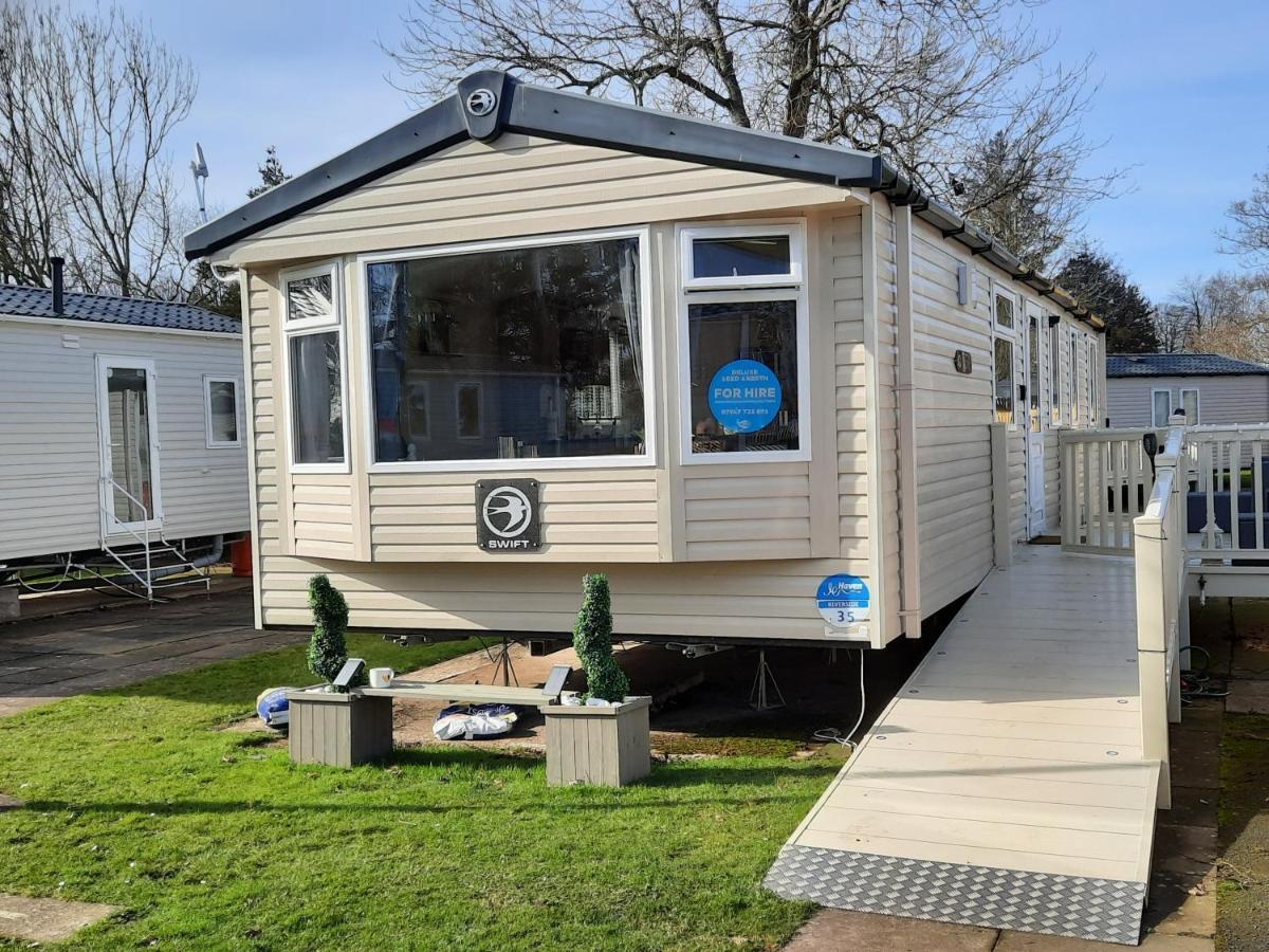 Cheswick  Haggerston Castle 3 Bedroom Deluxe Holiday Home מראה חיצוני תמונה